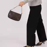 Louis Vuitton Monogram Pochette - FashioNica