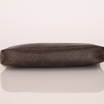 Louis Vuitton Monogram Pochette - FashioNica