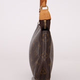 Louis Vuitton Monogram Pochette - FashioNica