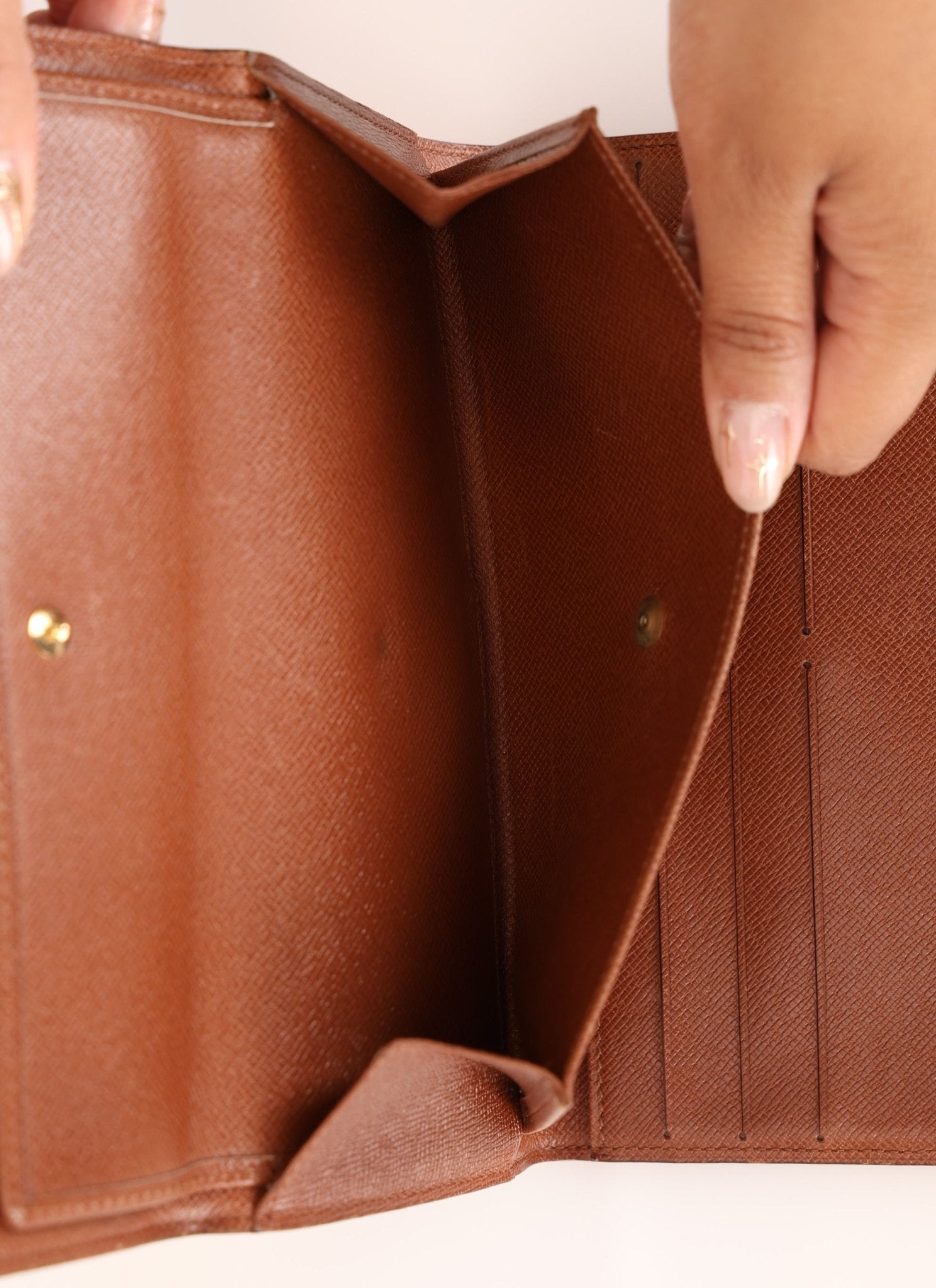 Louis Vuitton Monogram Sarah Wallet - FashioNica