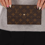 Louis Vuitton Monogram Sarah Wallet - FashioNica