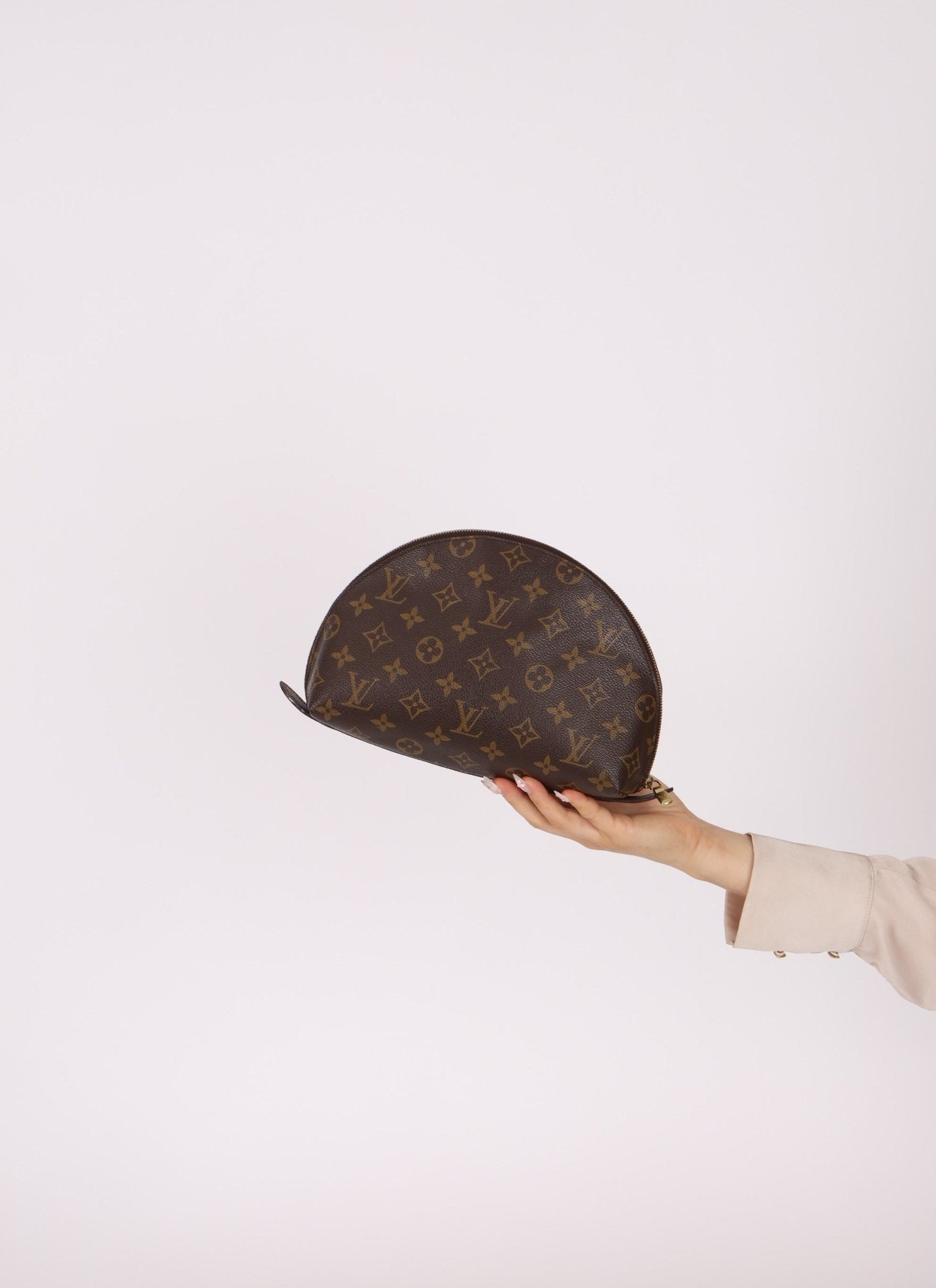 Louis Vuitton Monogram Truth Demimonde Pouch GM - FashioNica
