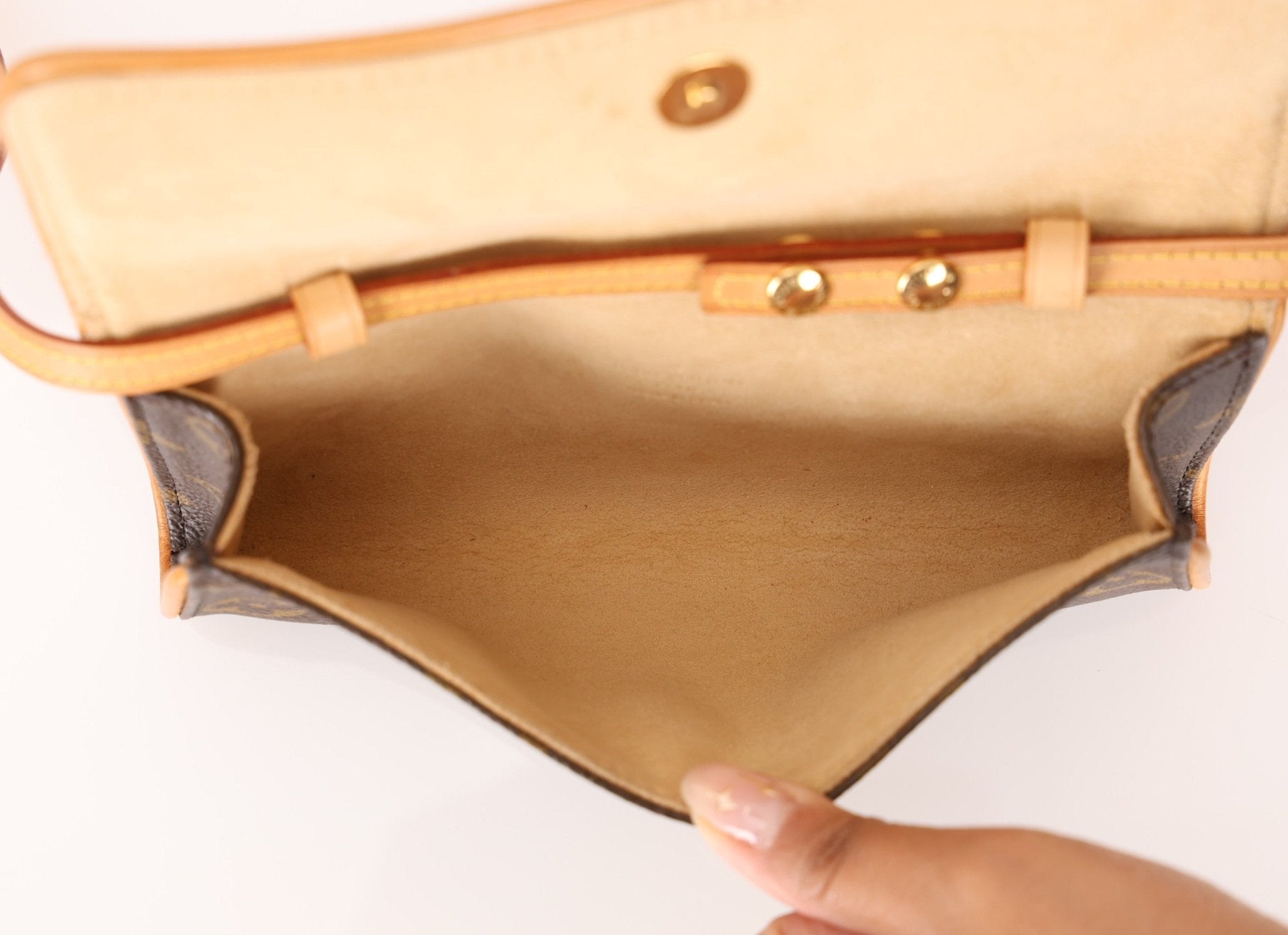 Louis Vuitton Monogram Twin Pochette PM - FashioNica