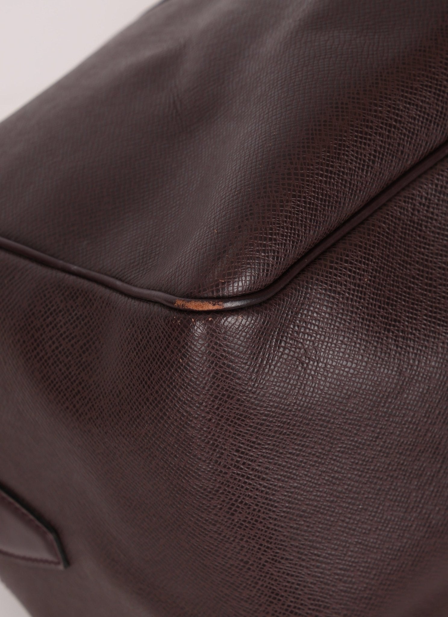 Louis Vuitton Taiga Kendall Chocolate Boston Bag PM - FashioNica