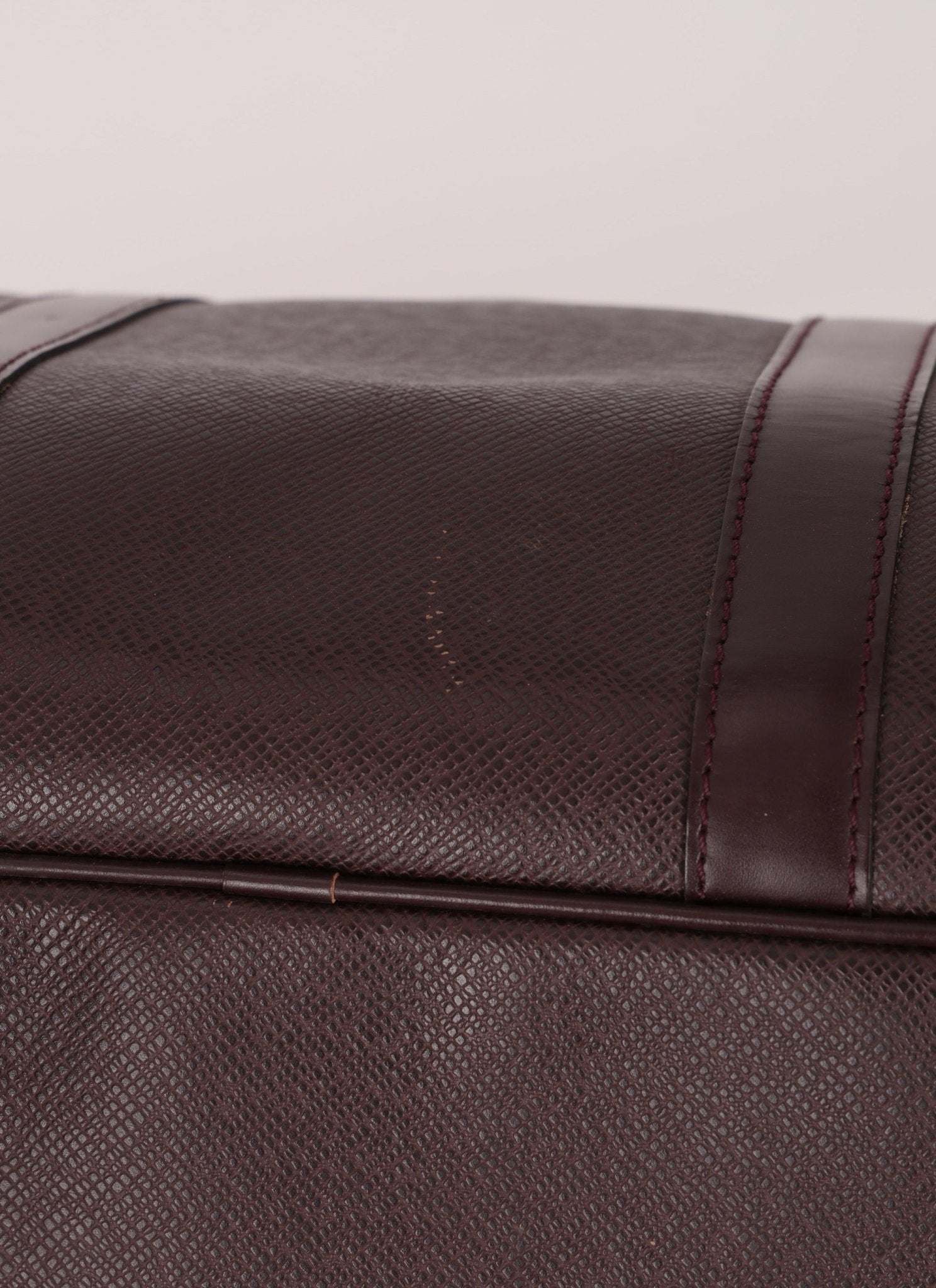 Louis Vuitton Taiga Kendall Chocolate Boston Bag PM - FashioNica