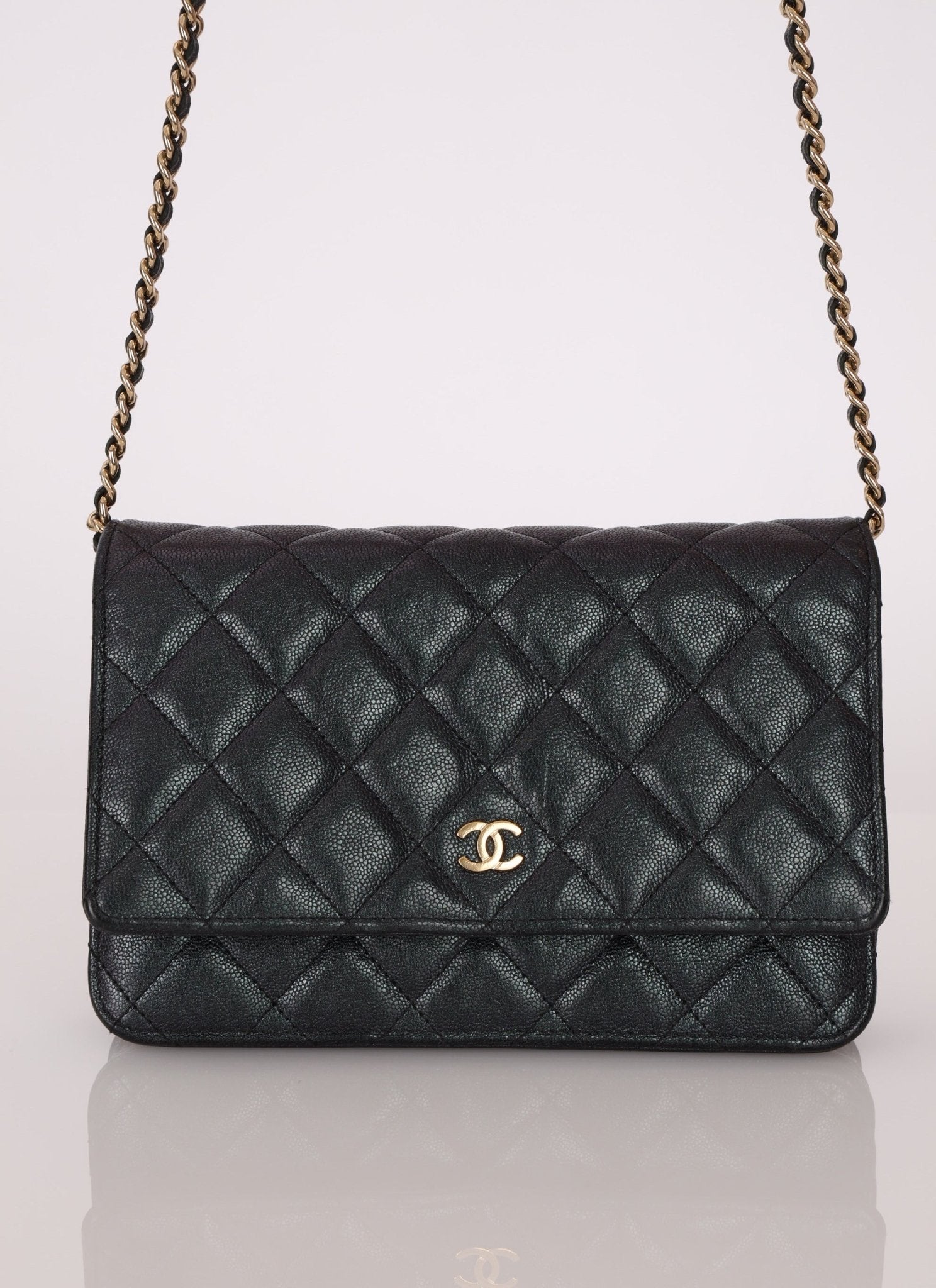 Rare Chanel 2019 Iridescent Caviar Wallet on Chain - FashioNica