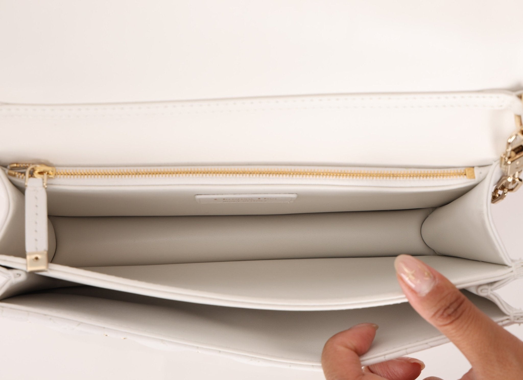 Rare Dior 2023 Cannage Miss Dior Top Handle Butterfly Bag - FashioNica