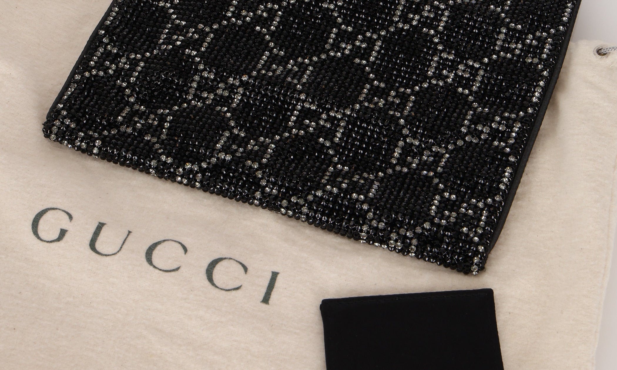 How to Tell If a Gucci Bag Is Real