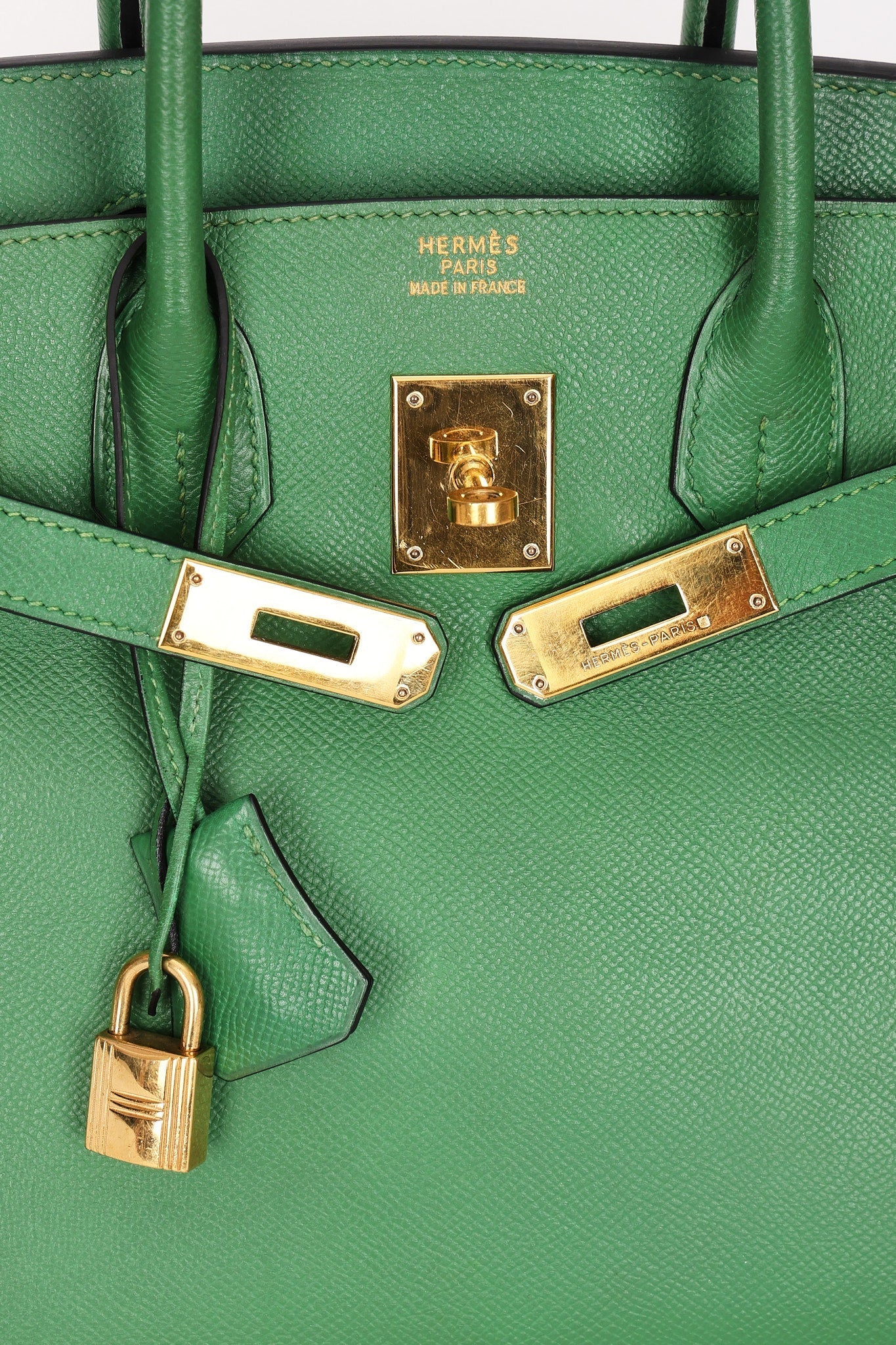 The Most Popular Designer Handbags and the Brands Behind Them