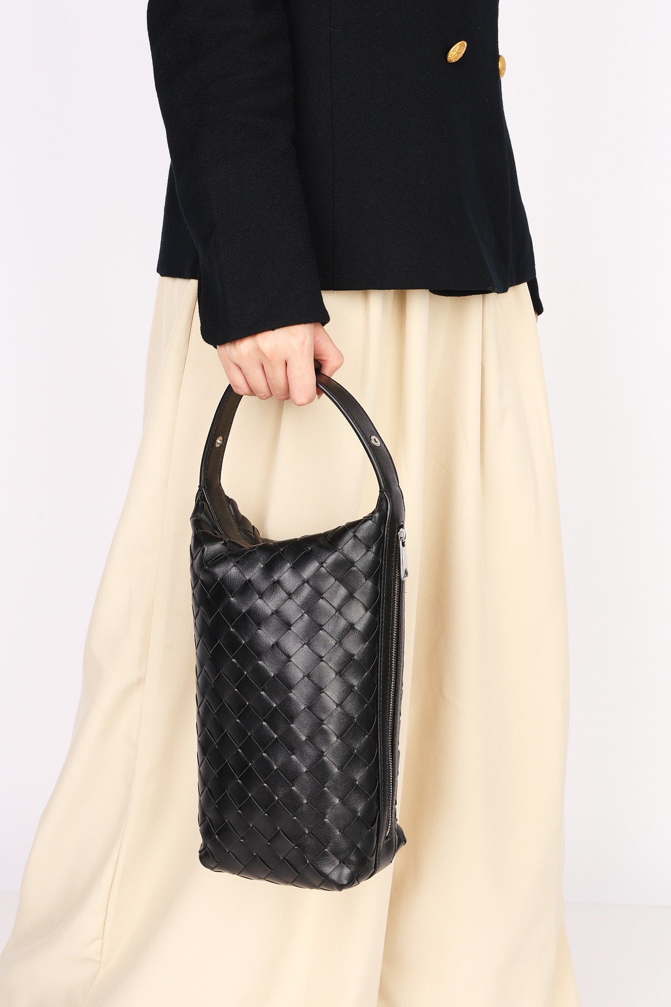 Bottega Veneta Vertical Wallace