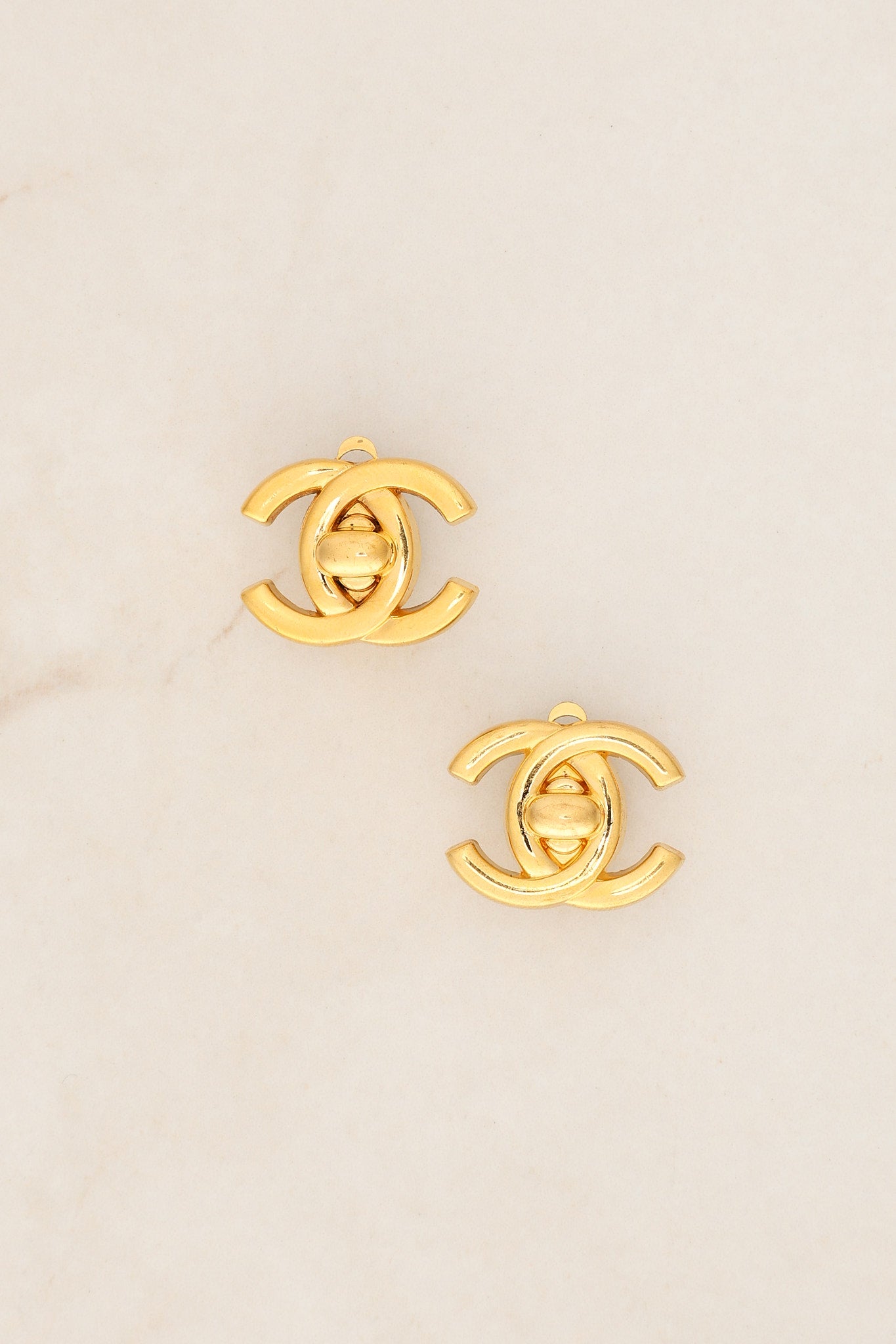 Chanel 1996 CC Turnlock Clip-On Earrings 24K GP