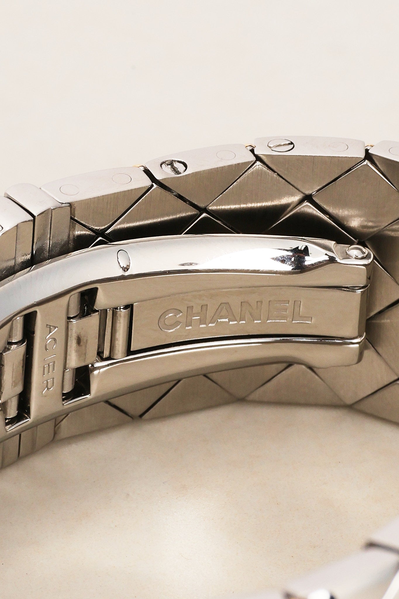 Chanel Matelasse 18K Gold and Stainless Steel Watch 19mm