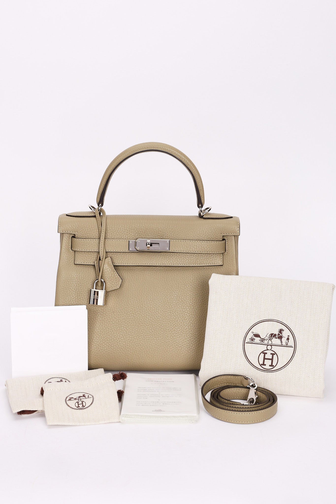 Hermès Kelly 28 (color + leather) PHW
