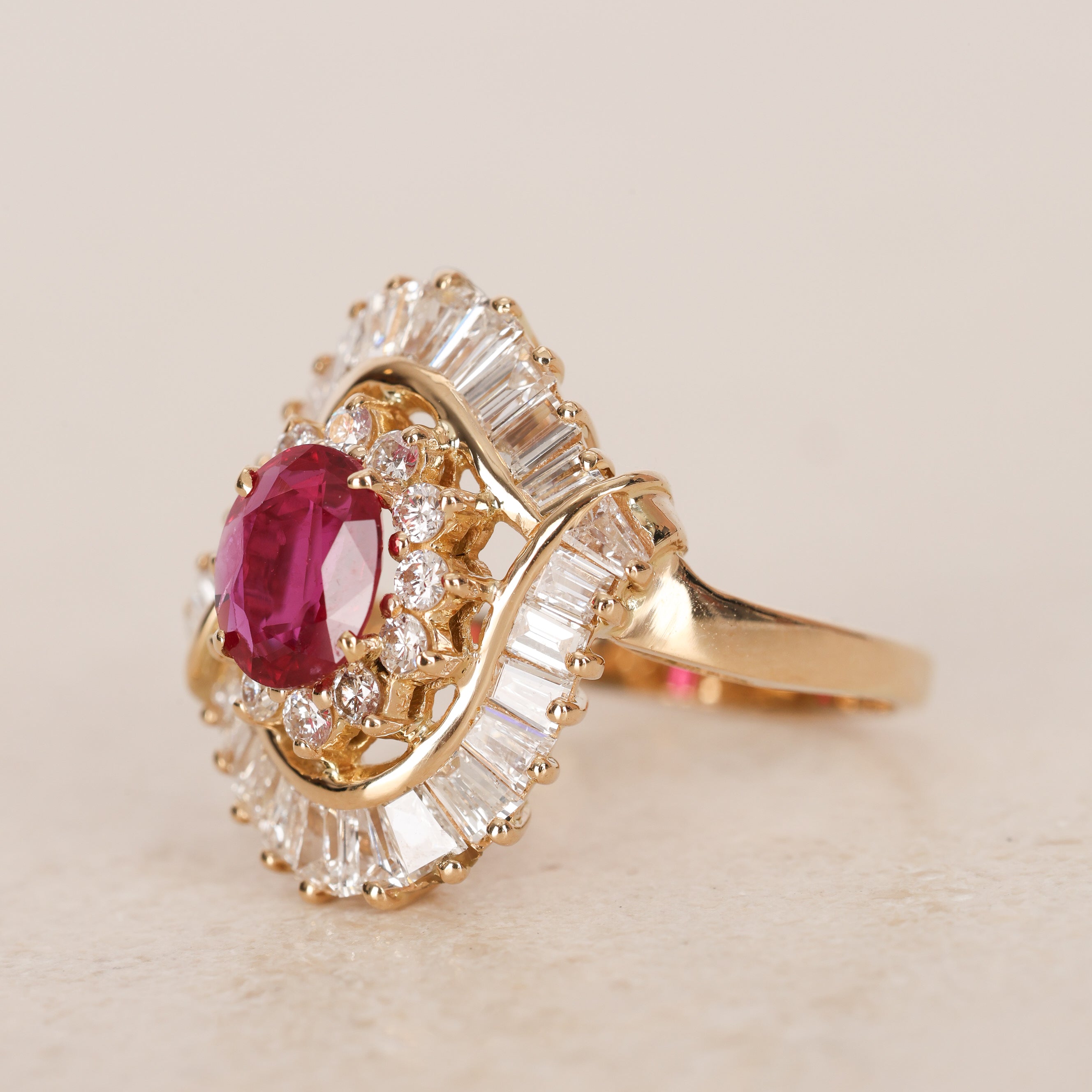 1970s - 1980s 18K Yellow Gold Ruby and Diamond Cluster Halo Ring, Size US 8