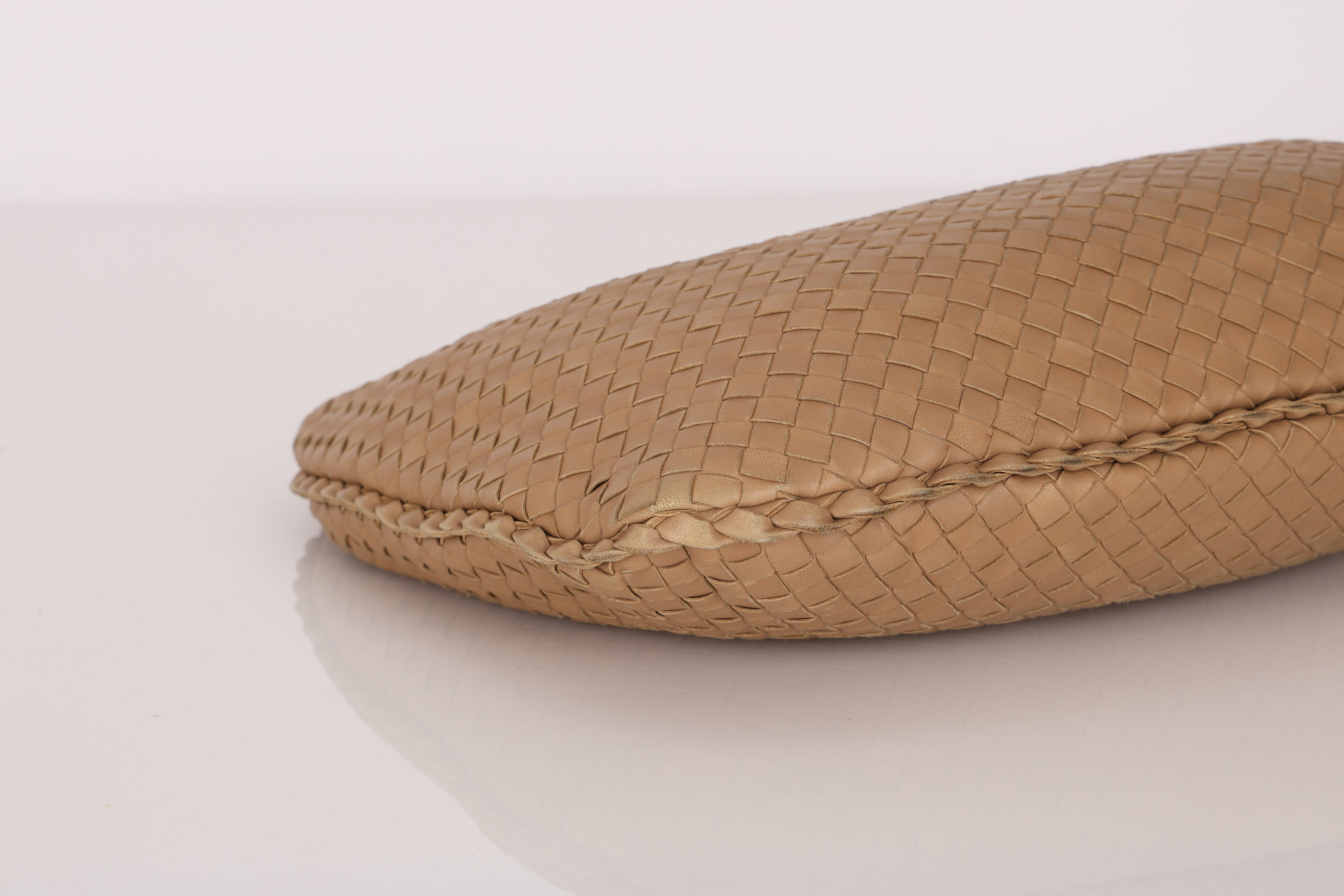 Bottega Veneta Small Intrecciato Hobo Beige Lambskin 2007