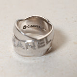 Chanel 18K Bolduc White Gold Diamond Wavy Logo Ring