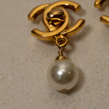 Chanel 1997 CC Turnlock Pearl Drop Clip-On 24K GP