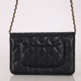 Chanel 2018 Caviar Wallet on Chain