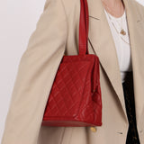 Chanel 1996 Bordeaux Caviar Turnlock Kisslock Tote