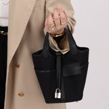 Hermès 2022 Noir Cargo Picotin 18