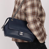 Chanel 2017 Navy Blue Top Zip Chain Shoulder Bag