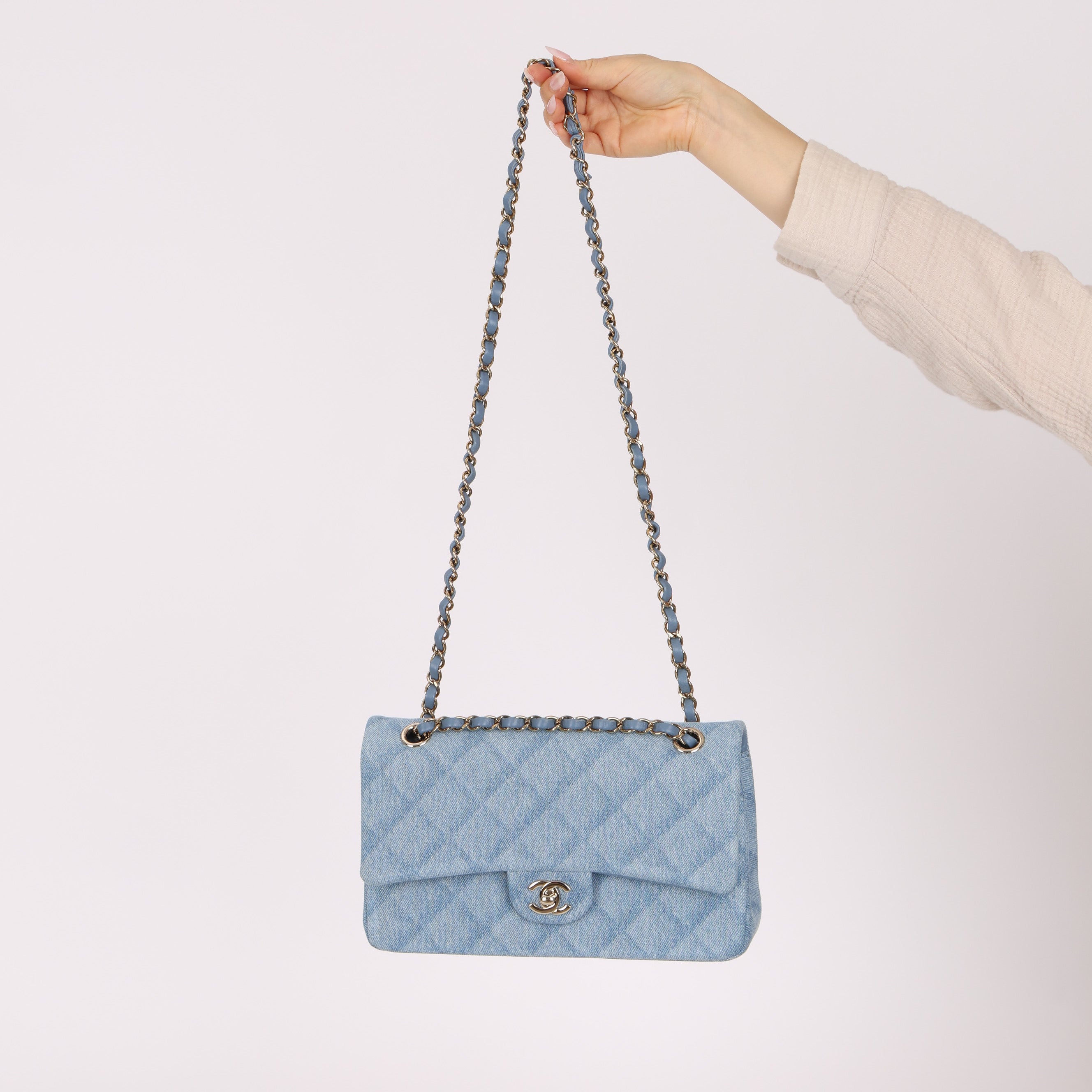 Chanel 2022 Quilted Trompe L'oeil Denim Small Classic Flap GHW