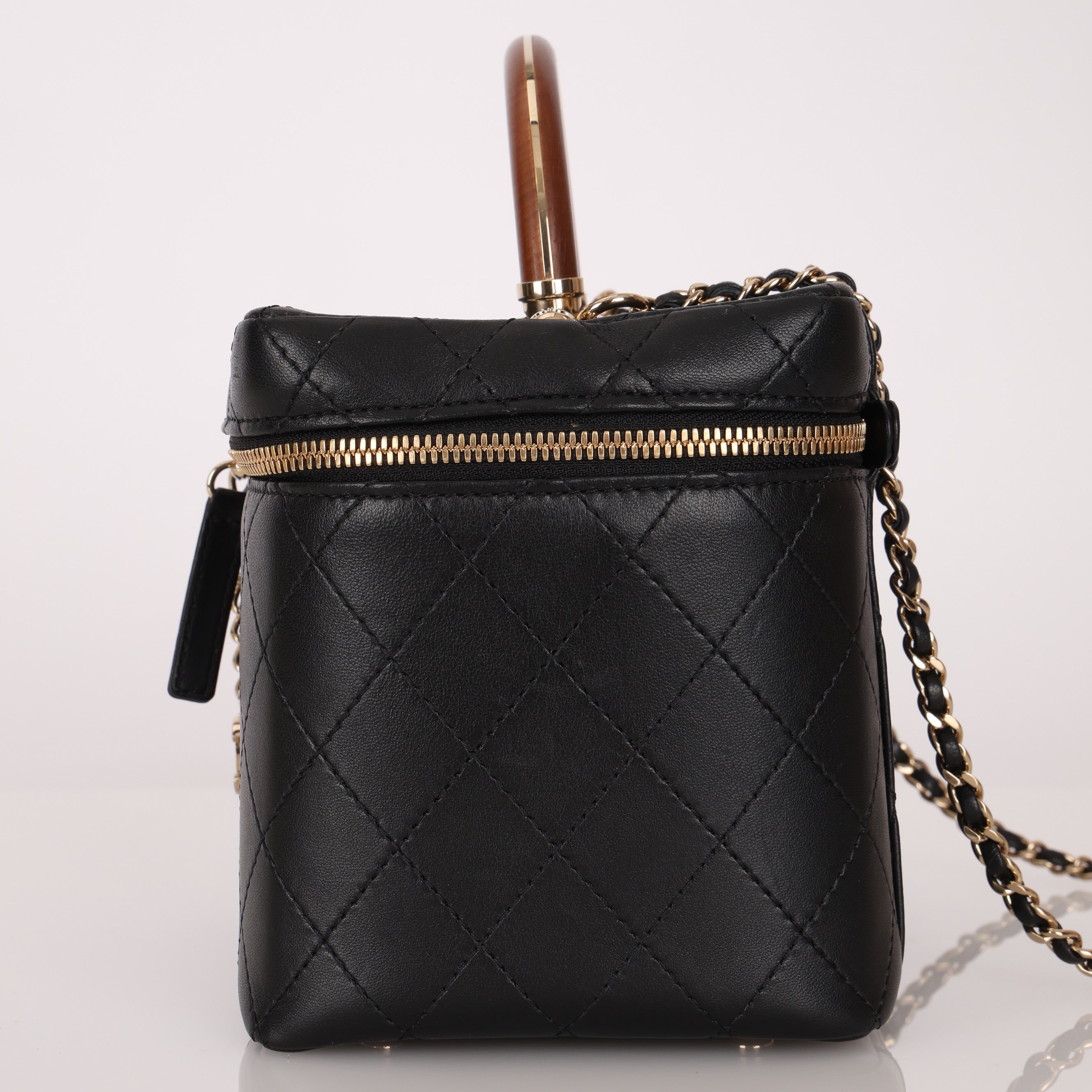 Limited Edition Chanel 2018 Black Lambskin Knock On Wood Large Vanity Case