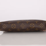 Louis Vuitton Monogram Pochette