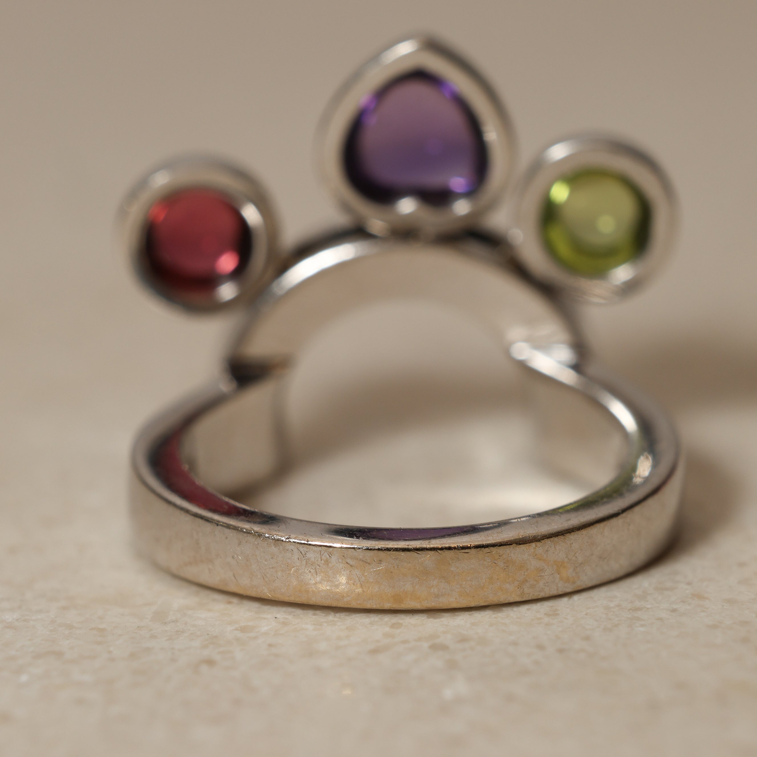 Bvlgari 18K White Gold Allegra 3 Amethyst Ring, Size US 5.75
