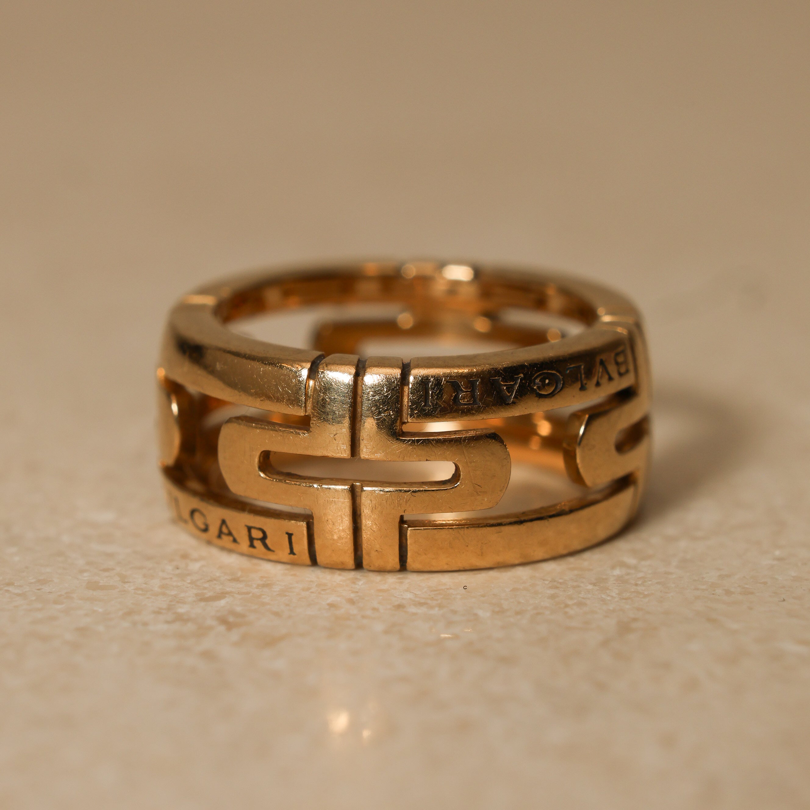 Bvlgari 18K Yellow Gold Parentesi Cutout Ring, Size US 3.25