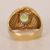 Vintage 1970s-1980s 18K Yellow Gold Peridot and Diamond Mesh Cocktail Ring, Size US 8.5
