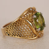 Vintage 1970s-1980s 18K Yellow Gold Peridot and Diamond Mesh Cocktail Ring, Size US 8.5
