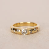18K Yellow Gold Scattered Diamond Band Ring, Size US 6
