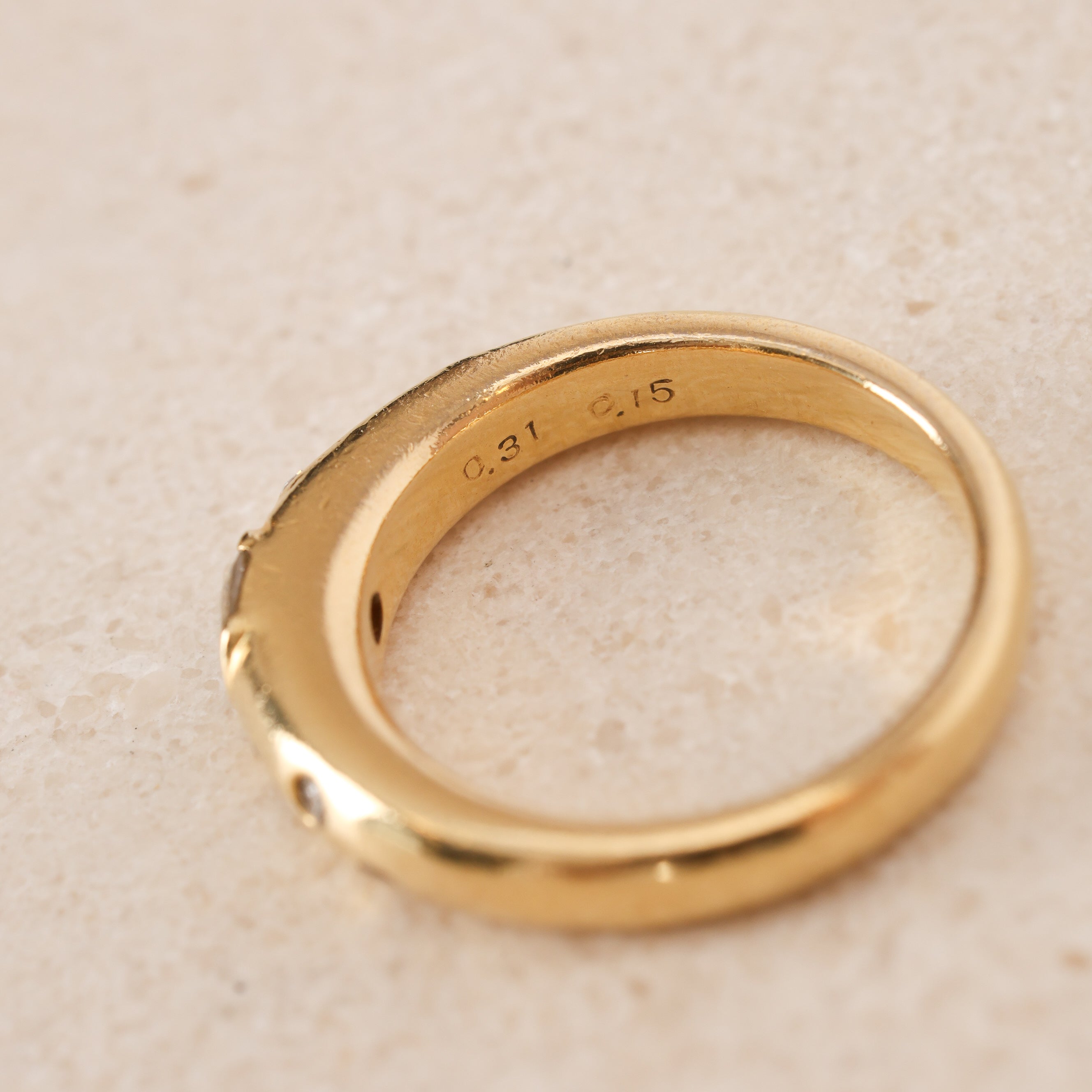 18K Yellow Gold Scattered Diamond Band Ring, Size US 6