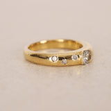 18K Yellow Gold Scattered Diamond Band Ring, Size US 6