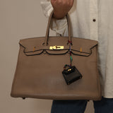 Hermès 2022 Noir Tadelakt Micro Kelly Twilly GHW