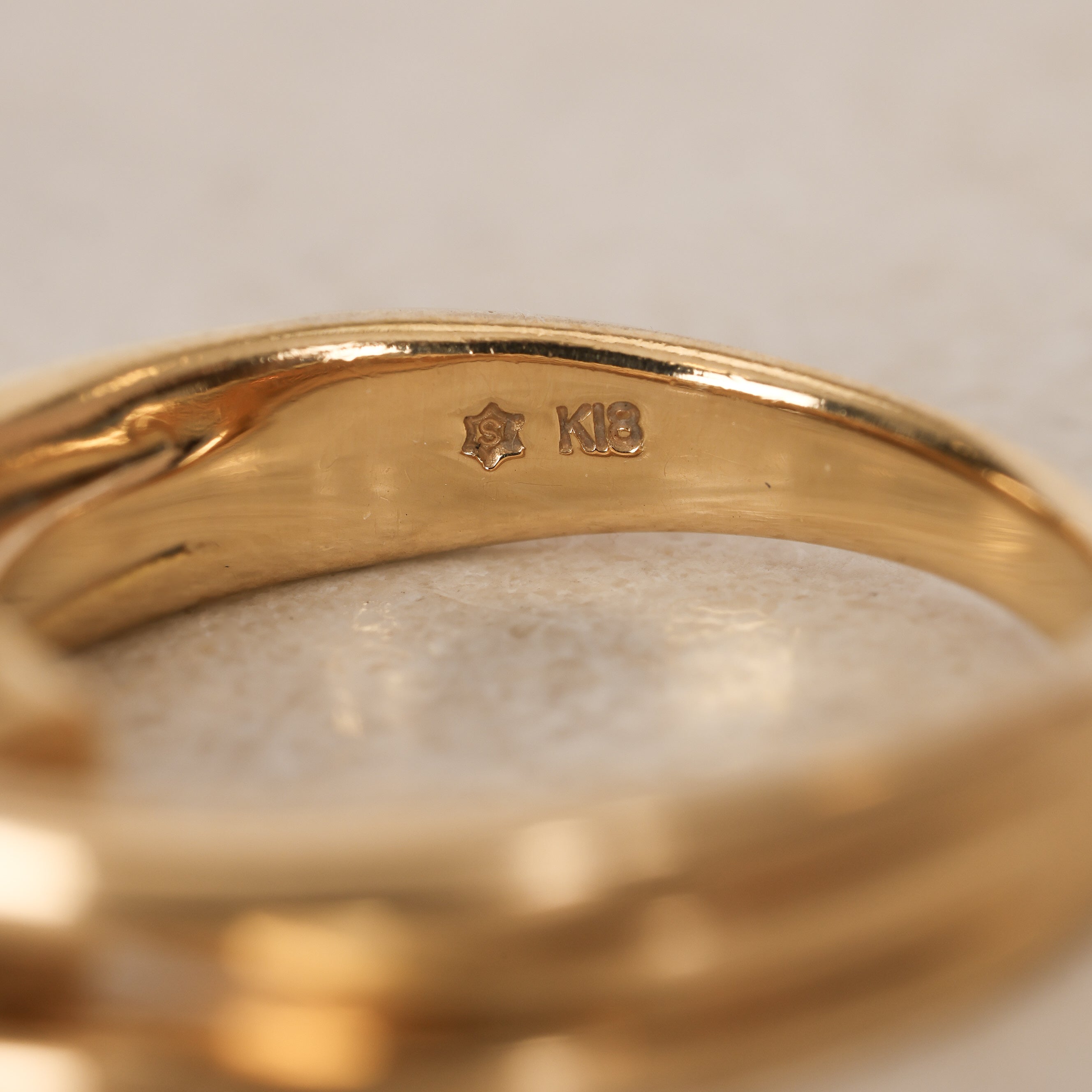 1980s 18K Yellow Gold and Diamond Art Deco Bypass Ridge Ring, Size US 5.75