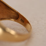 Vintage 1970s 18K Yellow Gold Cat's Eye Moonstone and Diamond Cat Motif Ring, Size US 5.5