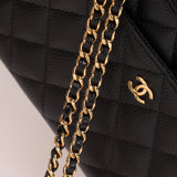 Chanel 2018 Caviar Wallet on Chain