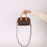 Louis Vuitton Speedy Bandoulière 20 w/ Strap