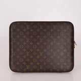 Louis Vuitton Monogram Laptop Sleeve MM