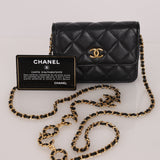 Chanel 2021 Caviar COCO Cardholder on Chain