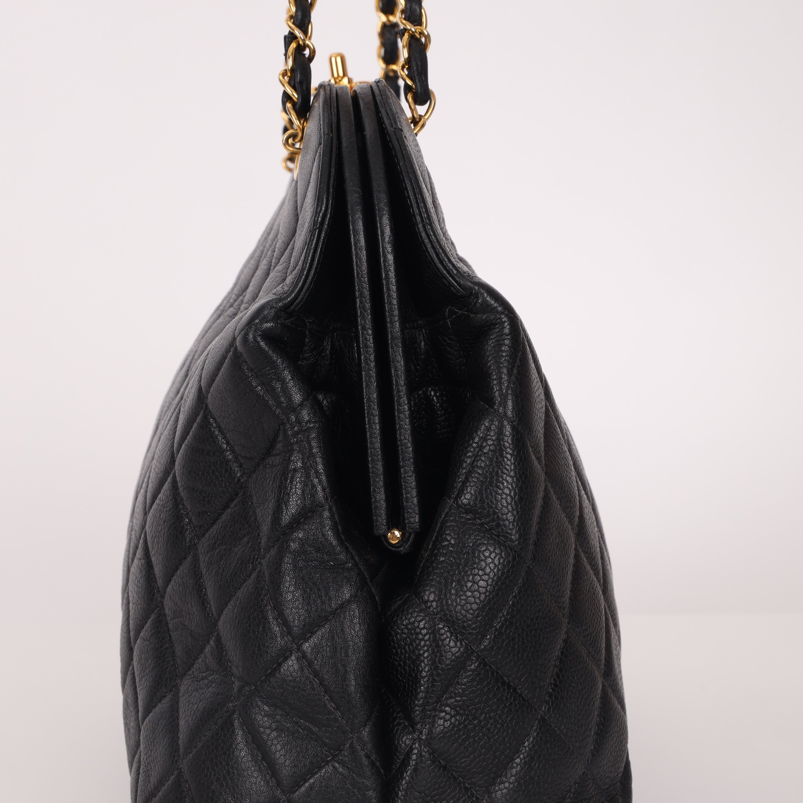 Chanel 1997 Caviar Top Turnlock Kisslock Shoulder Bag 24K GP