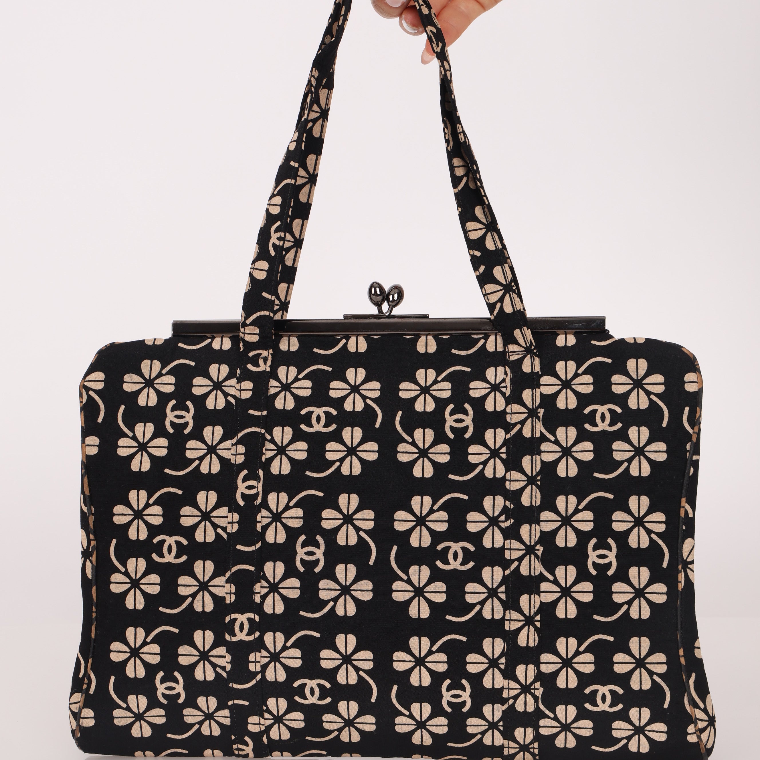 Chanel 1996 Canvas CC Clover Kiss-Lock Shoulder Clutch