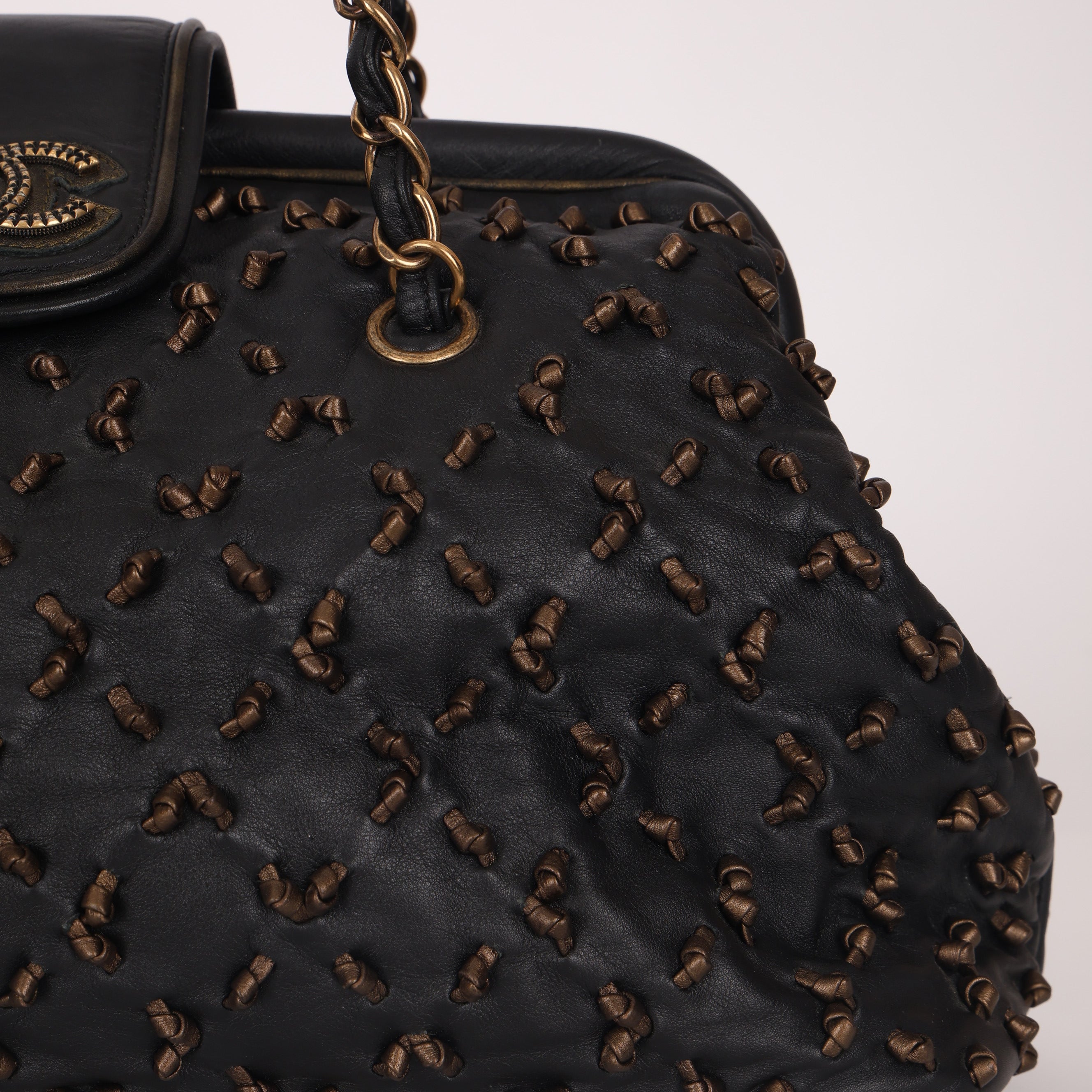 Chanel 2011 Chic Knot Shoulder Bag