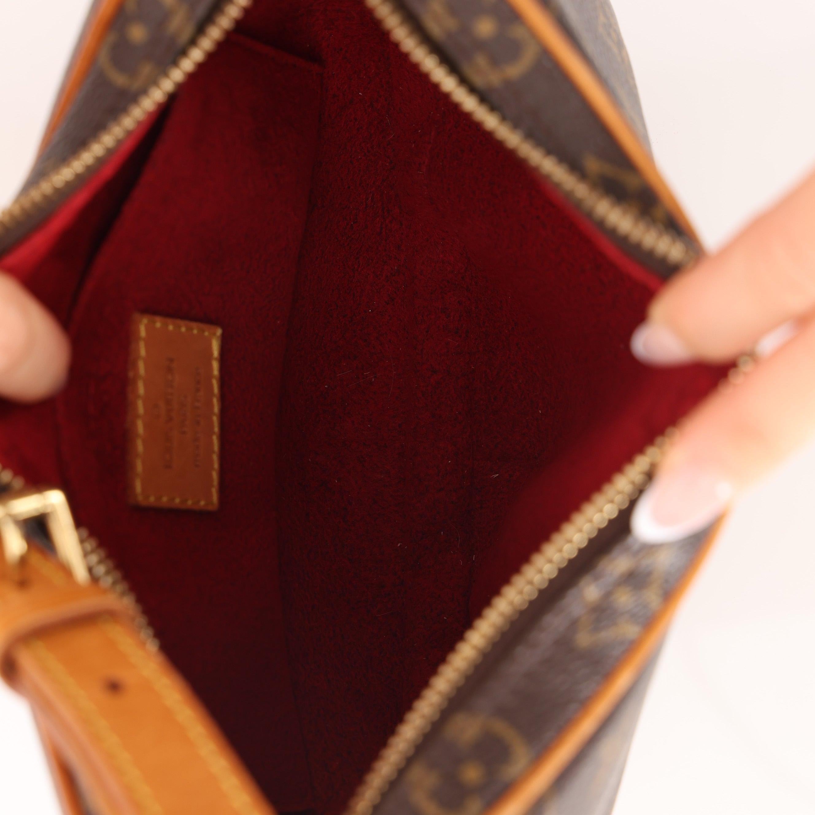 Louis Vuitton Monogram Pochette Croissant PM