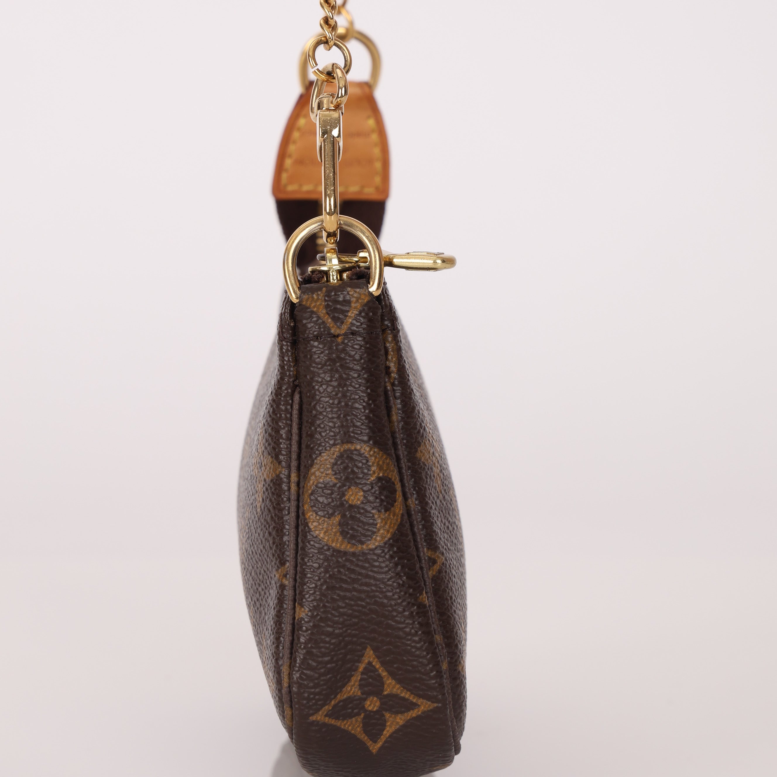 Limited Edition Louis Vuitton Monogram Canvas Trunks & Bags Mini Accessories Pochette