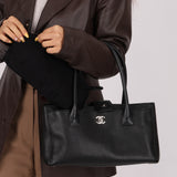 Chanel 2014 Caviar Black Cerf Executive East West Small Tote