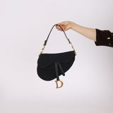 Dior 2019 Oblique Black Medium Saddle w Dior Guitar Strap