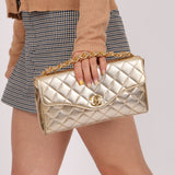 Rare Chanel 1995 Metallic Gold Matelasse Lambskin Turnlock Clutch 24K GP